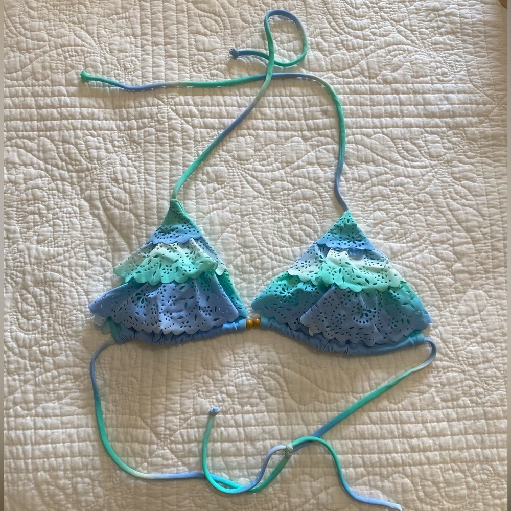 Victoria’s Secret Bikini top